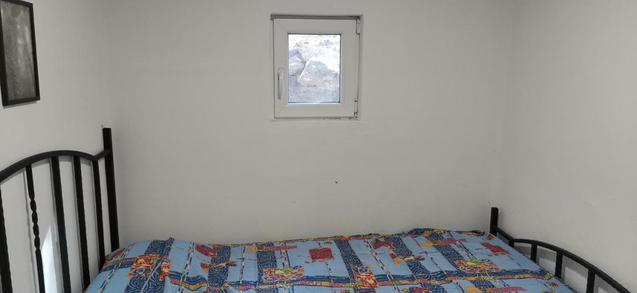 Kuca Za Odmor "Crni Bor" Apartman Galambóc Kültér fotó
