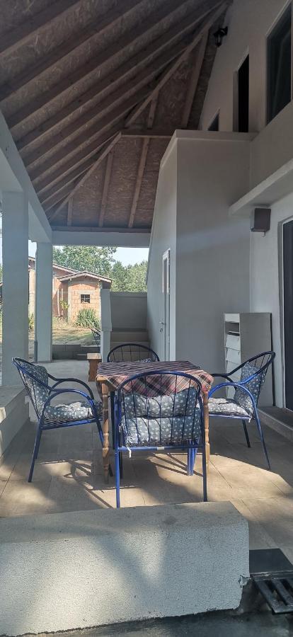Kuca Za Odmor "Crni Bor" Apartman Galambóc Kültér fotó