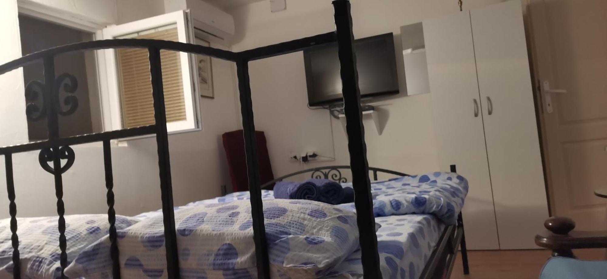 Kuca Za Odmor "Crni Bor" Apartman Galambóc Kültér fotó